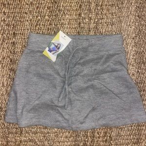 Halara mini skirt. Color gray, size small